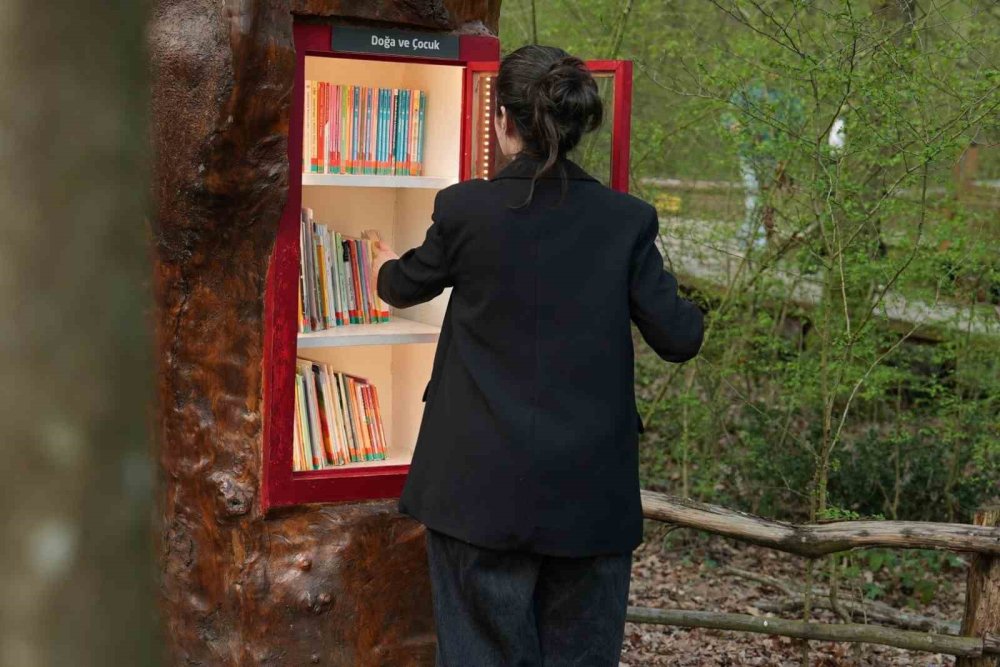 Kuş sesleri eşliğinde kitap okudular