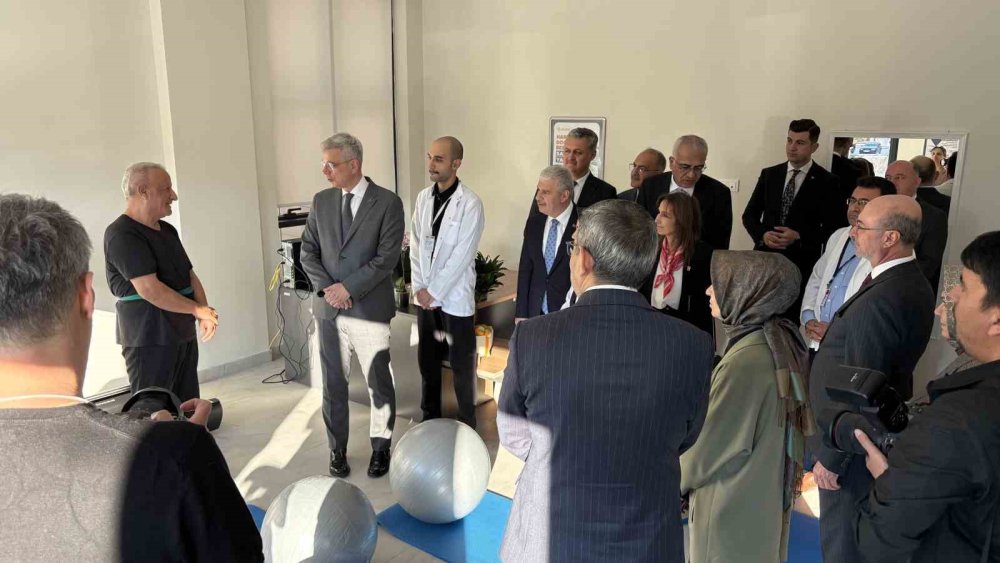 Selçuklu’da Sağlık Devrimi: Bakan Memişoğlu İki Dev Tesisin Açılışını Yaptı