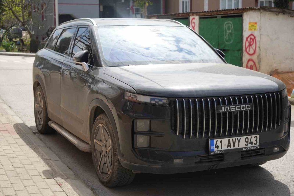 Gelin arabası hayaliyle aldığı sıfır otomobil kabusu oldu