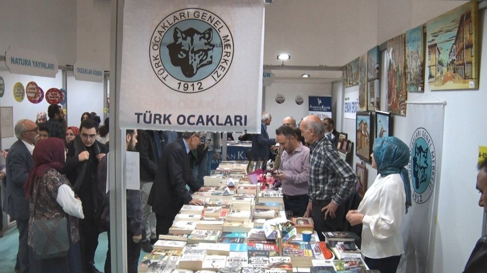 Ankara'da askıda kitap dönemi