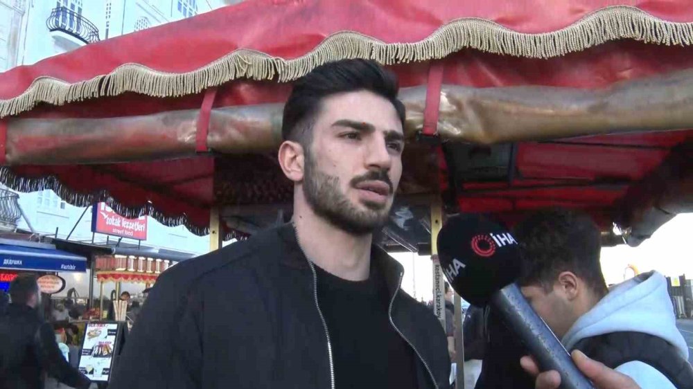 Karaköy’ün Sosyal Medya Fenomeni: Mısırcı Alper Temel