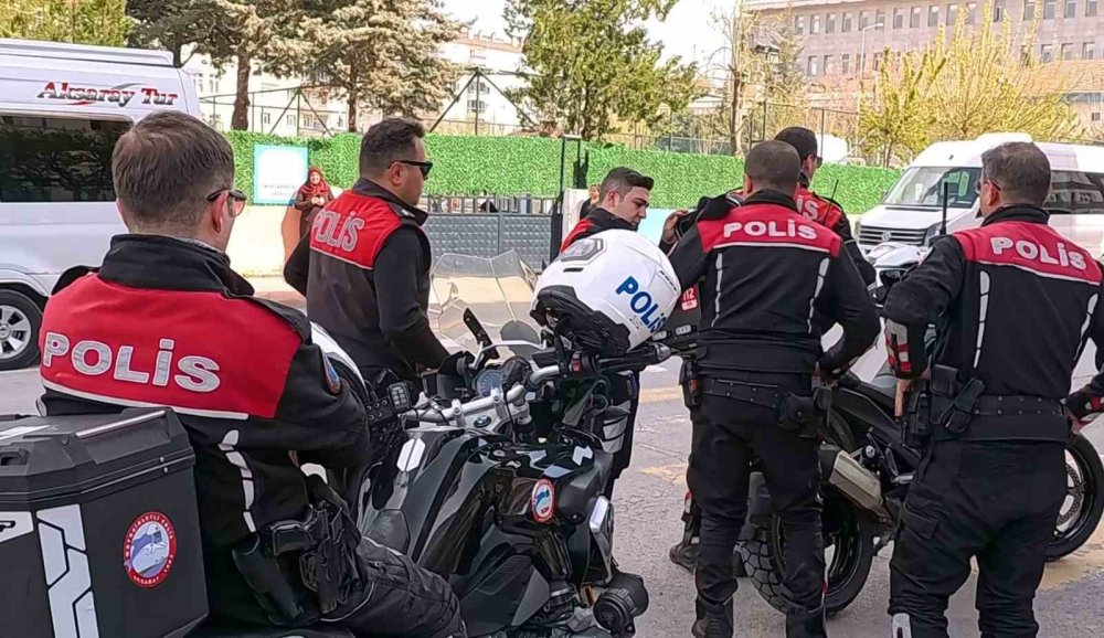 Aksaray’da okullar polisin göz hapsinde