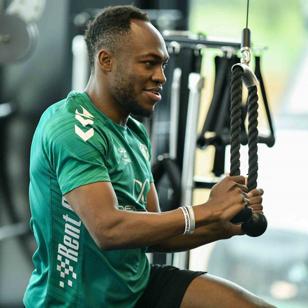 Konyaspor sürpriz hazırlıyor