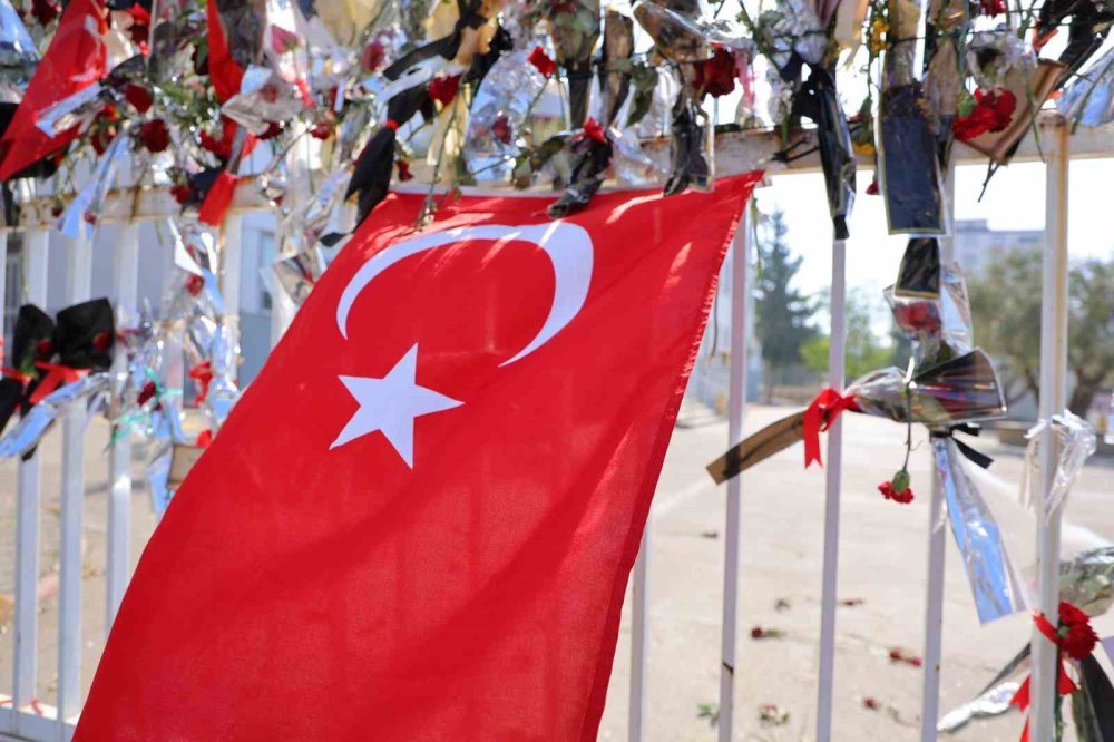 Ayser Çalık Ortaokulu'nda sessiz 23 Nisan