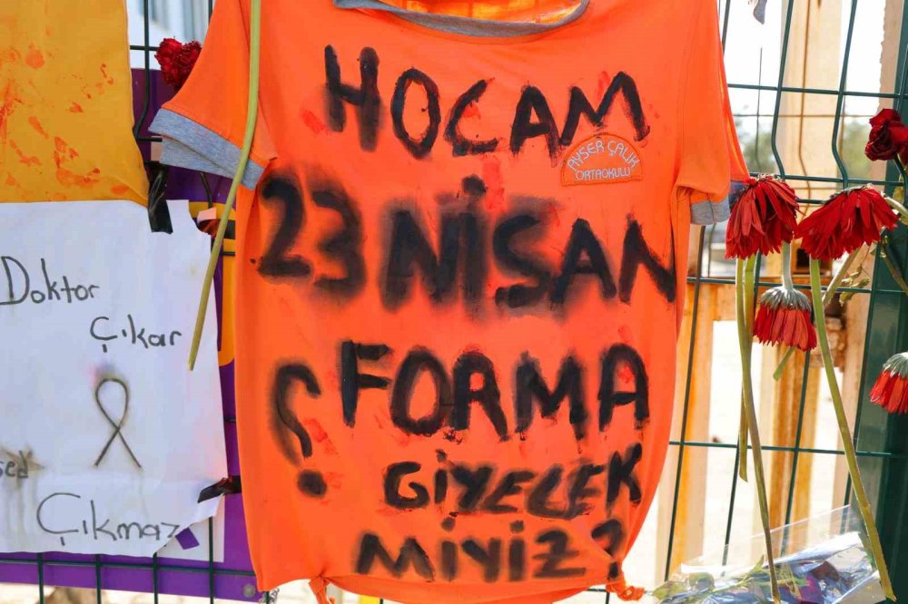 Ayser Çalık Ortaokulu'nda sessiz 23 Nisan