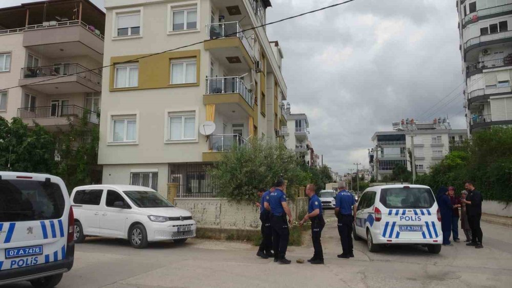 Pompalı tüfekli dehşet: Anneye ateş açtı