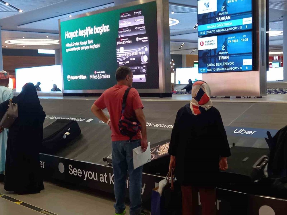 İran Uçak Seferleri Başladı