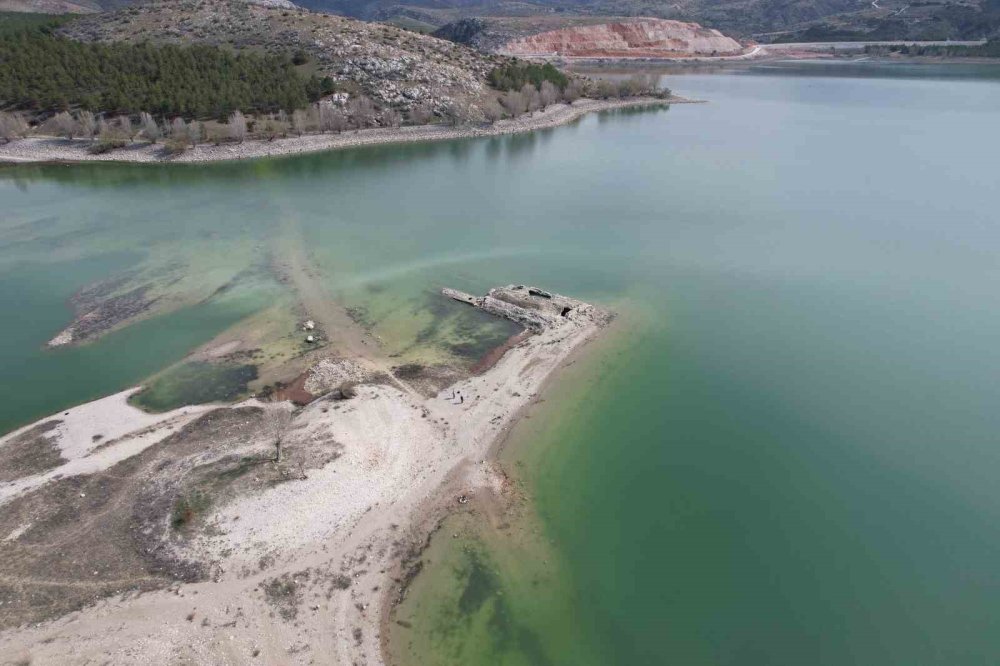 Tarihi Han Sular Altında Kaldı Konya'da Umutlar Yükseldi
