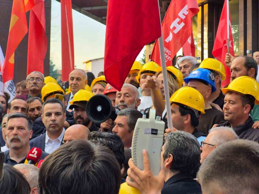 Madencilerin 9 Günlük Ankara Yürüyüşü Zaferle Sonuçlandı