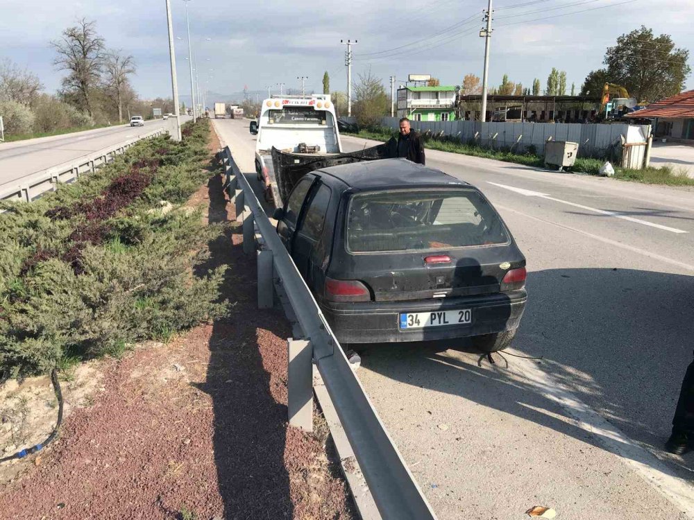 Ereğli'de Korkutan Sabah: 3 Araç Birbirine Girdi!