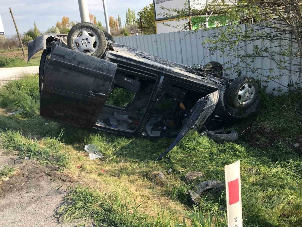 Ereğli'de Korkutan Sabah: 3 Araç Birbirine Girdi!