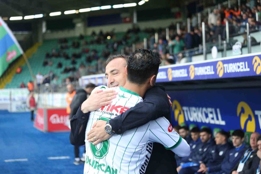 Konyaspor Rize’de Takıldı: 7 Maçlık Seri Karadeniz’de Kaldı!