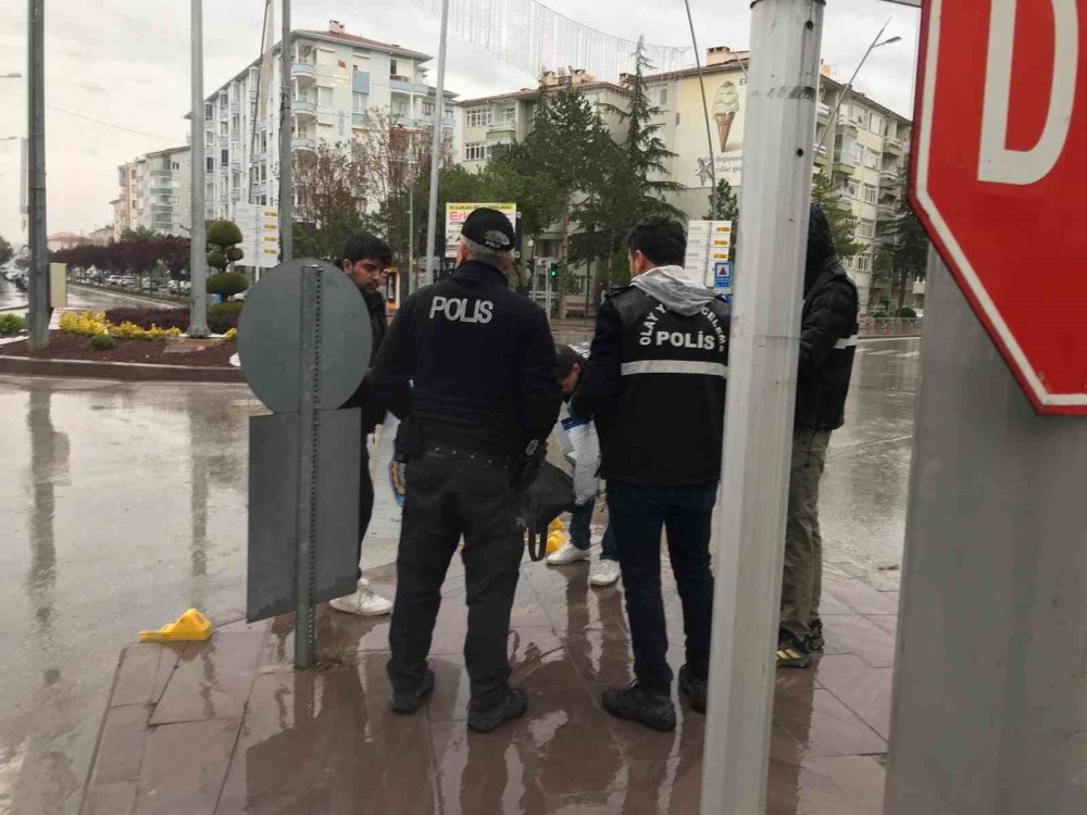 Konya'da kuyumcu soygunu! 4 kişiydiler