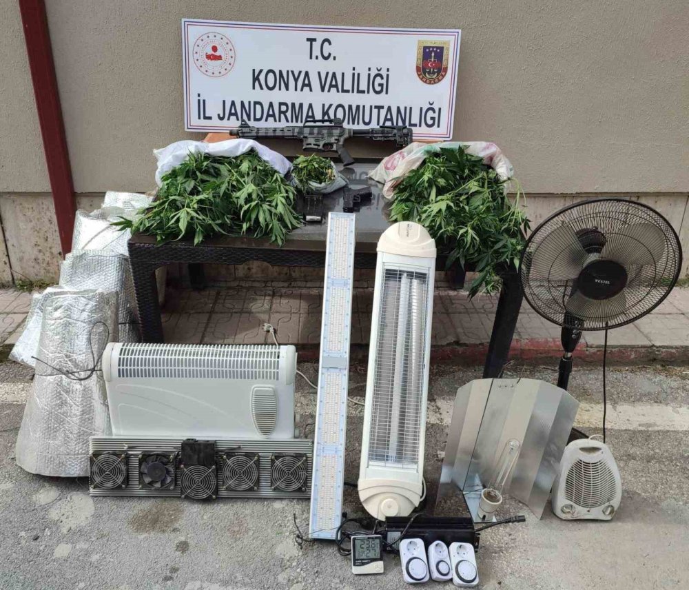 Konya'da Şafak Baskınları: Tonlarca Uyuşturucu, Onlarca Gözaltı