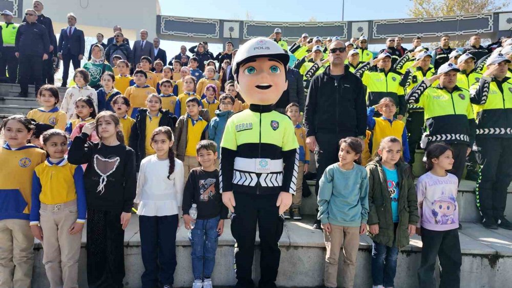 Vali Akın’dan Konyalılara Çağrı: Trafikte Sabır İnsani Görevdir