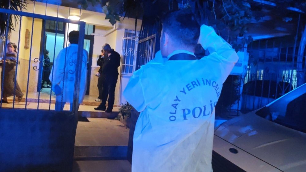 16 yaşındaki çocuk evde vurulmuş halde ölü bulundu