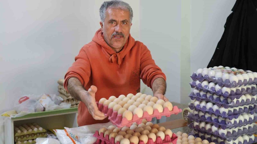 Ekmeği 6 liraya, yumurtayı 100 liraya satıyor!