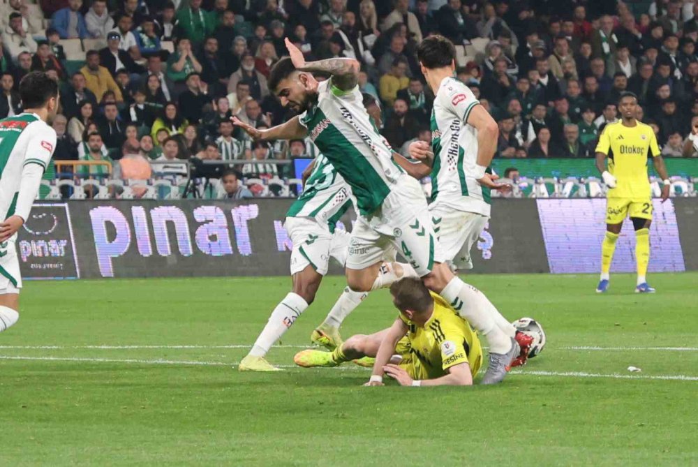 Konyaspor'un mağlup olması şampiyonu değiştirmedi