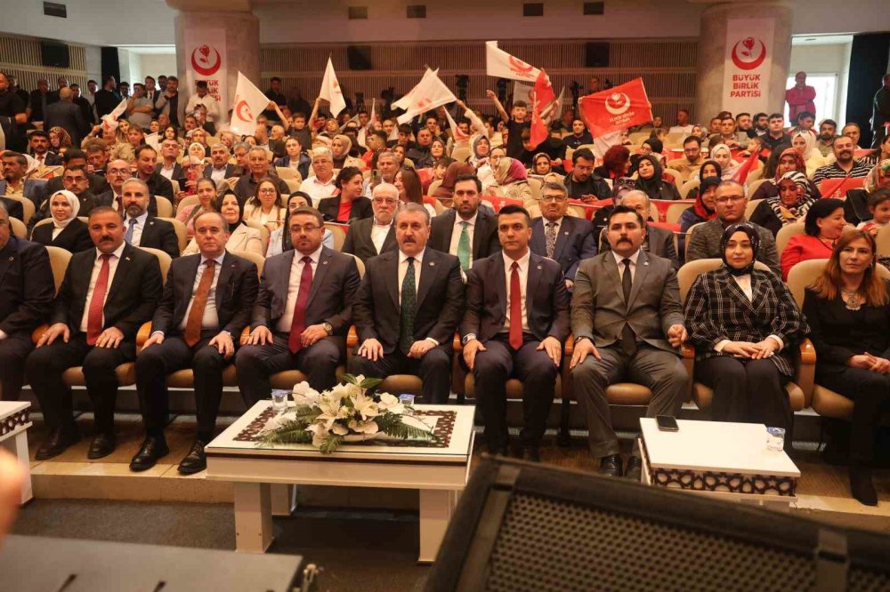 Mustafa Destici'den Konya'da Sert Çıkış: Çocuk mu, Köpek mi?
