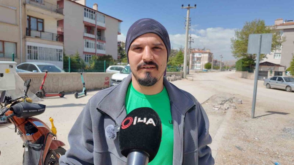 Konya’da Yola Düşen Buzdolabı Gündem Oldu