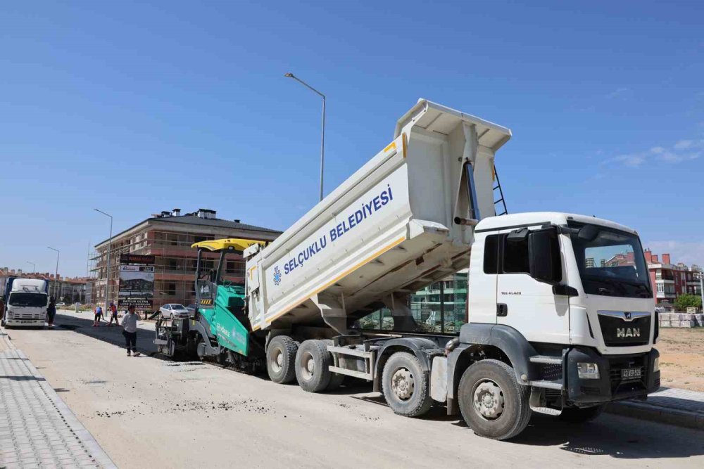 Selçuklu’da Asfalt Sezonu Açıldı: İlk Durak Sancak Mahallesi