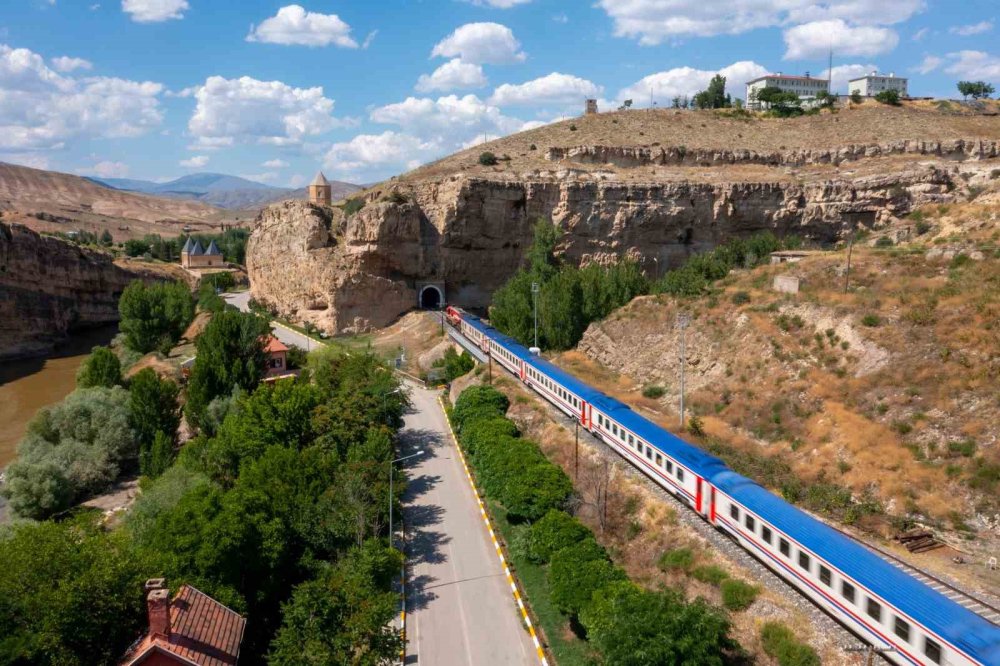 Konya Mavi Ekspresi'ne Bayram Takviyesi