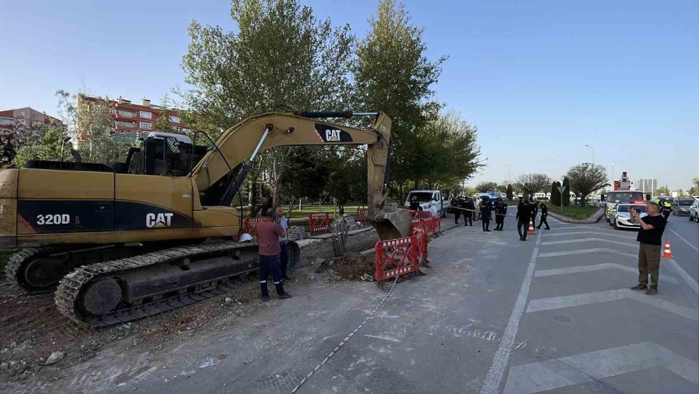 Konya’da Altyapı Çalışmasında Göçük: MEDAŞ İşçileri Yaralandı
