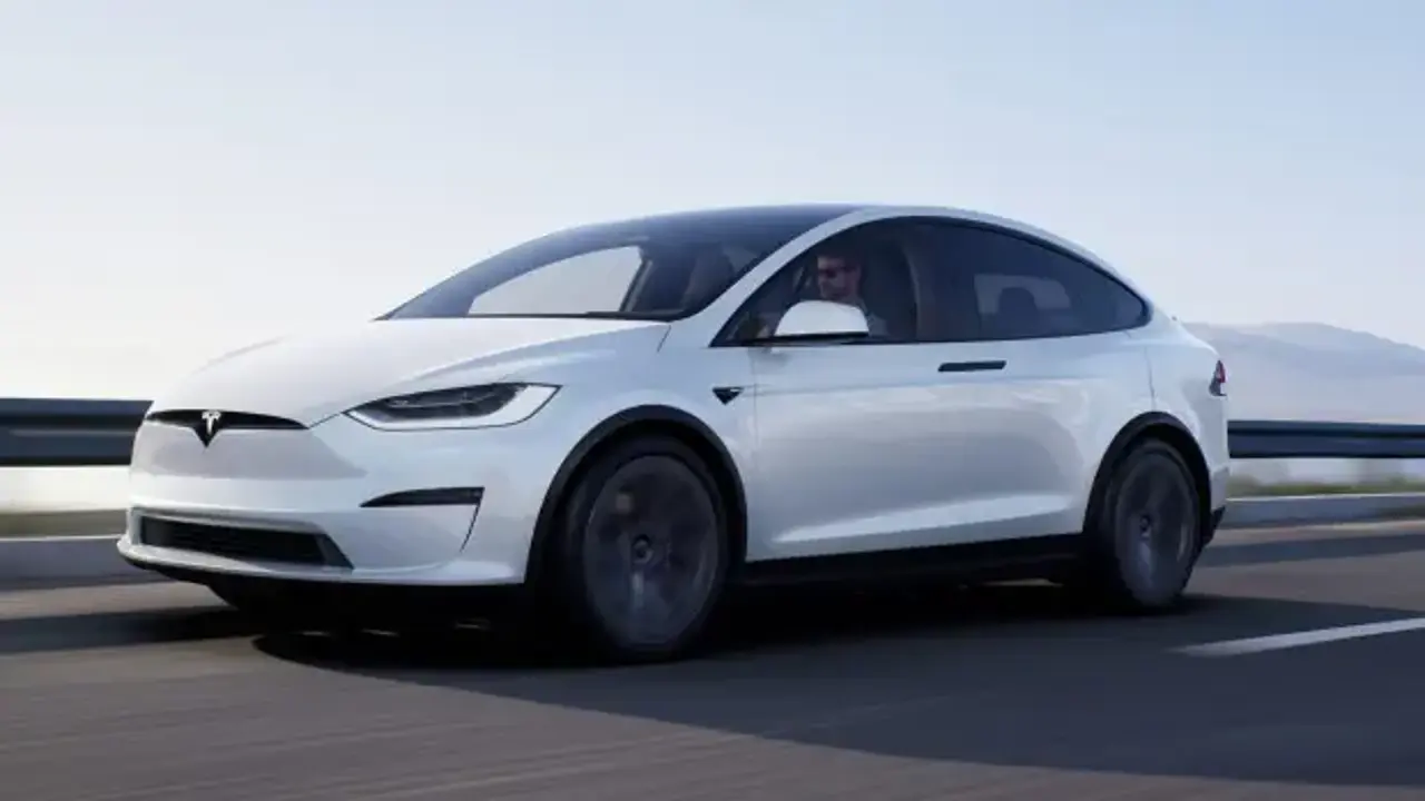 teslas.webp