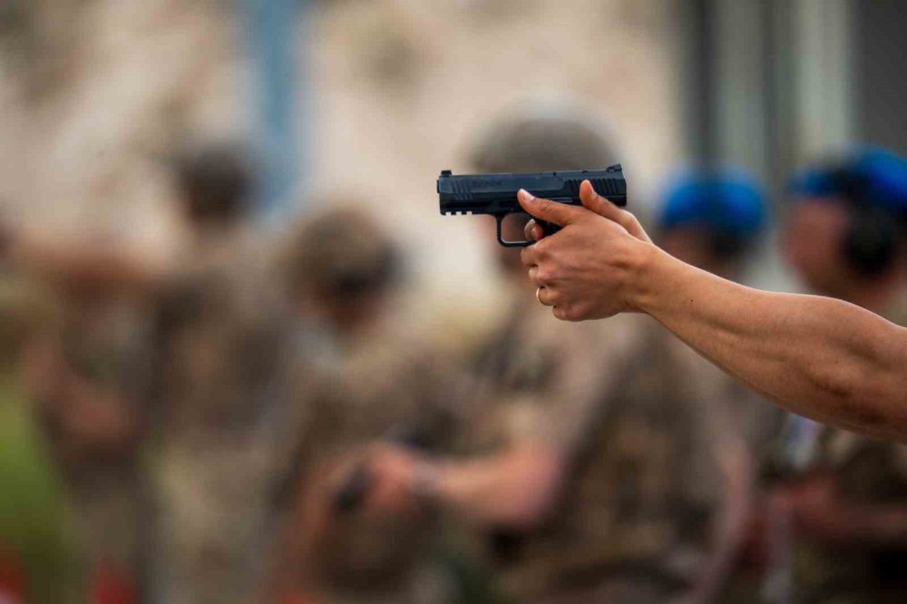 Jandarma Keskin Nişancıları Final Yolunda