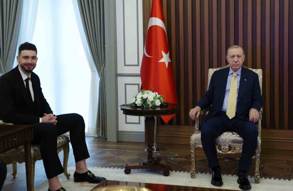 Cumhurbaşkanı Erdoğan Alperen Şengün’ü Kabul Etti: Sosyal Medyada Gündem Olan Detay!