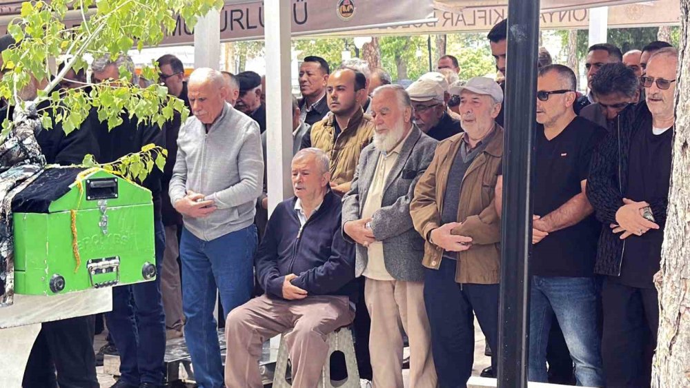 Telefonları Cevapsız Kalmıştı... Konyalı Talihsiz Kadın Son Yolculuğuna Uğurlandı
