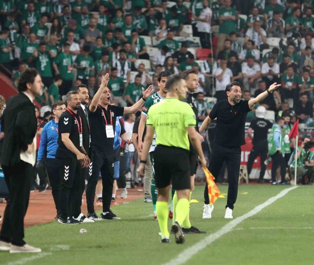 64. Ziraat Türkiye Kupası sahibini buldu! Anadolu kazandı