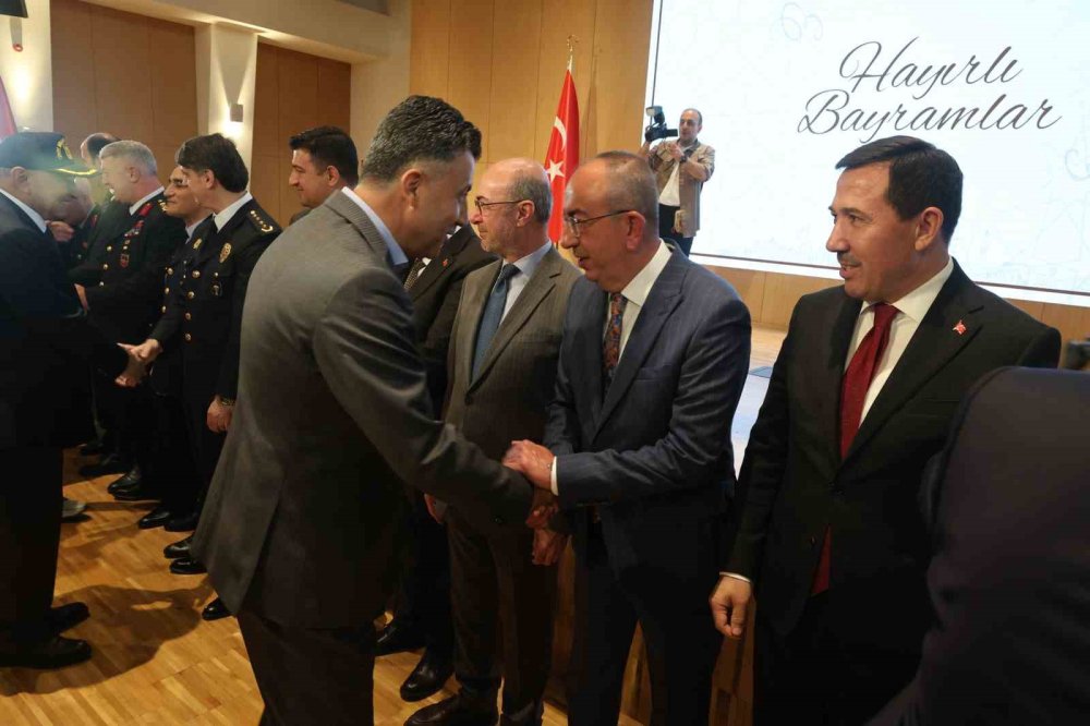 Konya Protokolü Taş Bina’da Bayramlaştı
