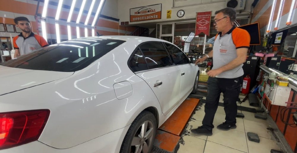 Konya'da değişensiz denilen araç yapboz çıktı