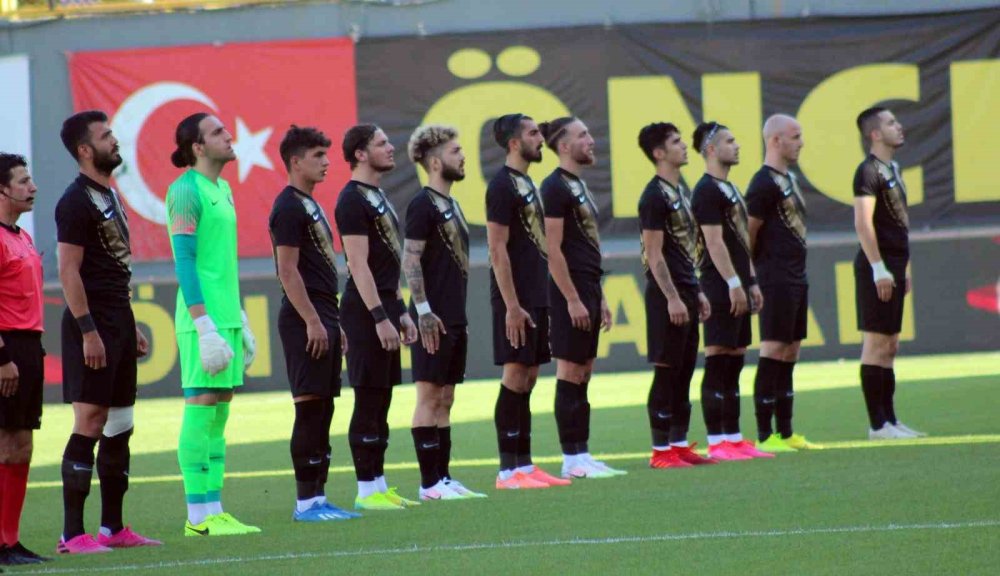 Ankara Süper Lig'e tutunmaya çalışıyor! Kulüpler kapandı