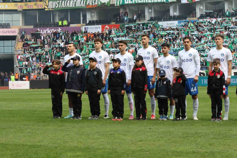 Ankara Süper Lig'e tutunmaya çalışıyor! Kulüpler kapandı