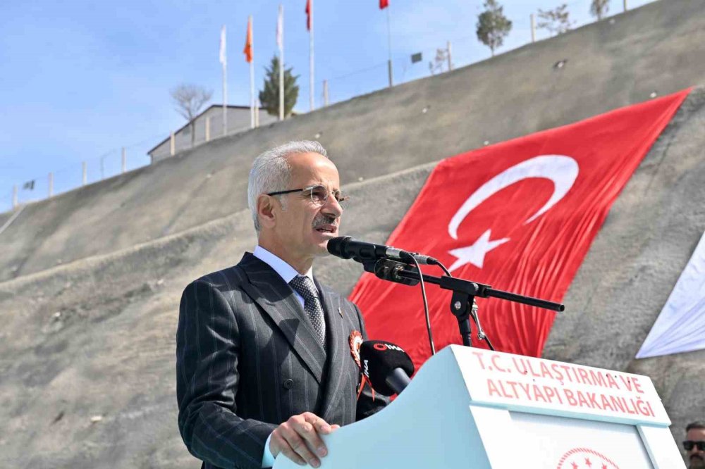 Mersin-Adana-Osmaniye-Gaziantep Hızlı Tren Hattı’nda çalışmalar devam ediyor