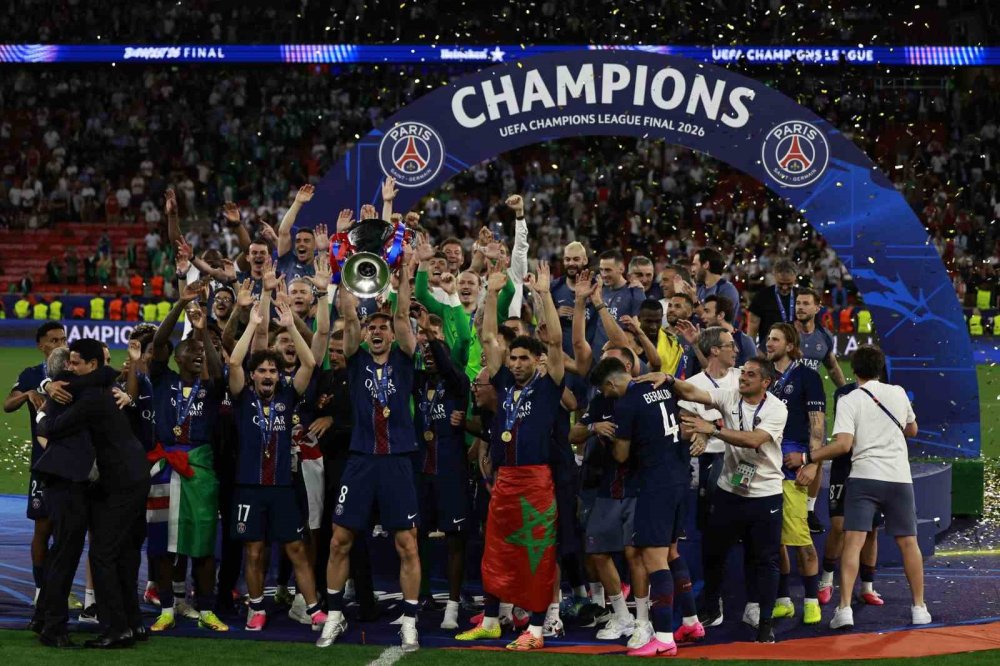 Paris Saint Germain İkinci Kez Üst Üste Yaptı
