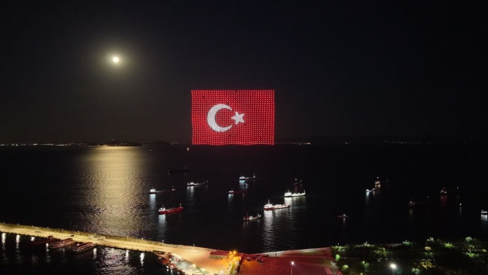 Yenikapı'da Endülüs'e gönderme