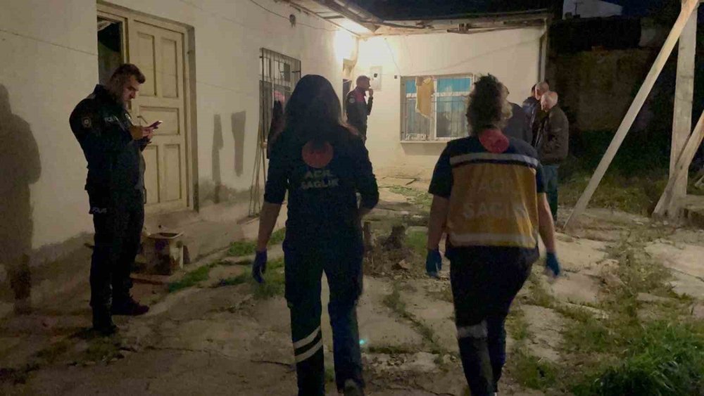 Yalnız Yaşadığı Evde Ölü Bulundu