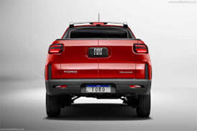 fiat-toro-arka.jpg