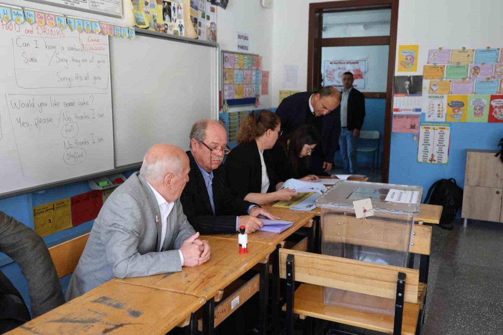 Nevşehir'de 2 bin kişi sandığa gitti! 12 yıl sonra yeniden belediye oldu