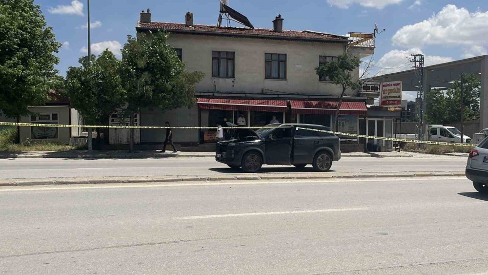 Konya’da Feci Kaza: Genç Kadın Otomobilin Altında Can Verdi