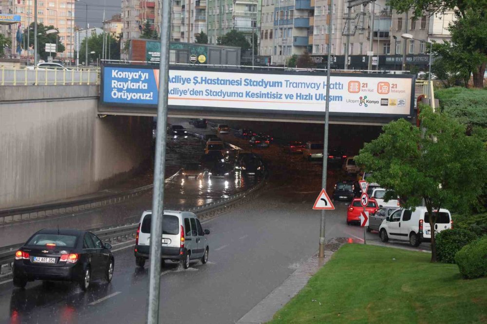 Saat 17:00 Konya teslim oldu
