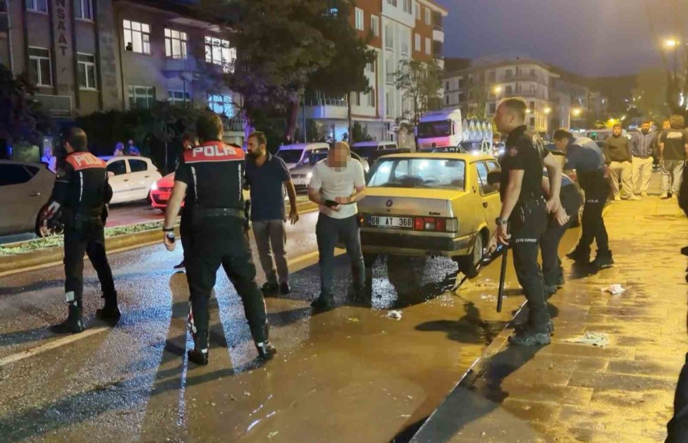 Aksaray’da Dehşet: Kızını Rahatsız Eden Gencin Kulağını Kesti!