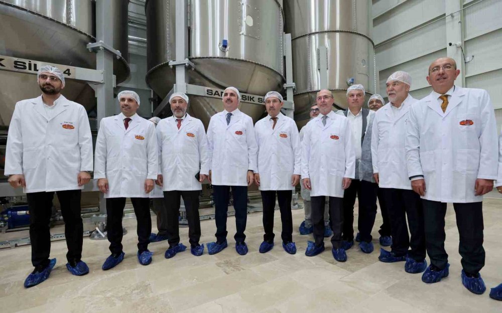 120 Personel, 25 Milyon Ekmek: Karatay’ın Dev Fabrikası Açıldı
