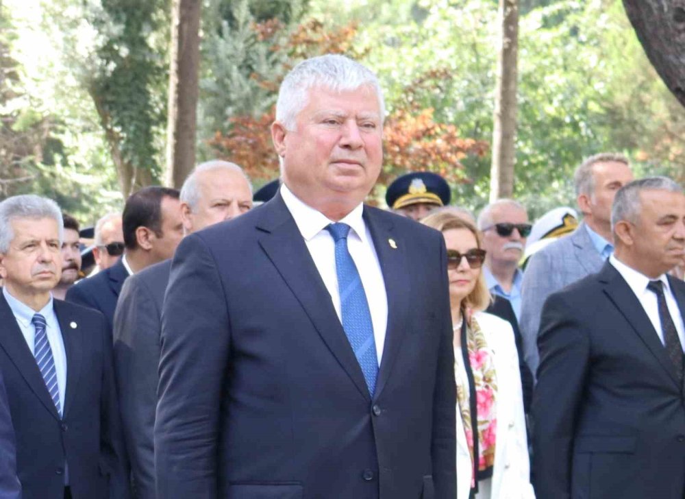 İzmir Siyasetinde Deprem: Cemil Tugay'ın Ardından Kurmayları da İstifa Etti