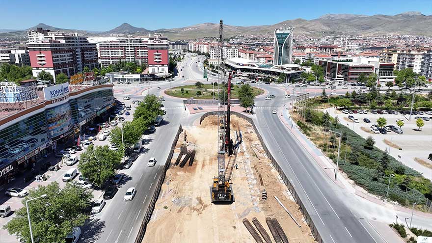 konya-insaat-tramvay-3.jpg