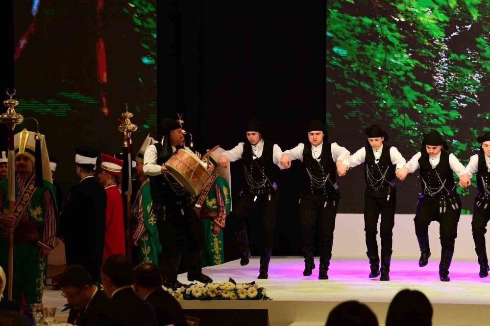 Horon Bizumdur: Türkiye 5 Bin Kişiyle Guinness Rekoruna Hazırlanıyor