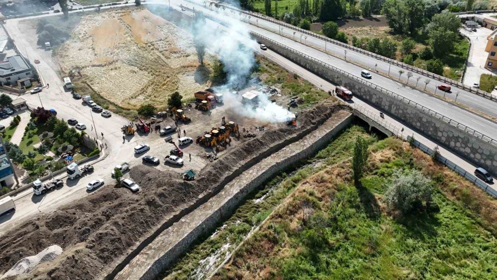 Ankara'da Konteyner Patlaması: Facia Kıl Payı Atlatıldı!